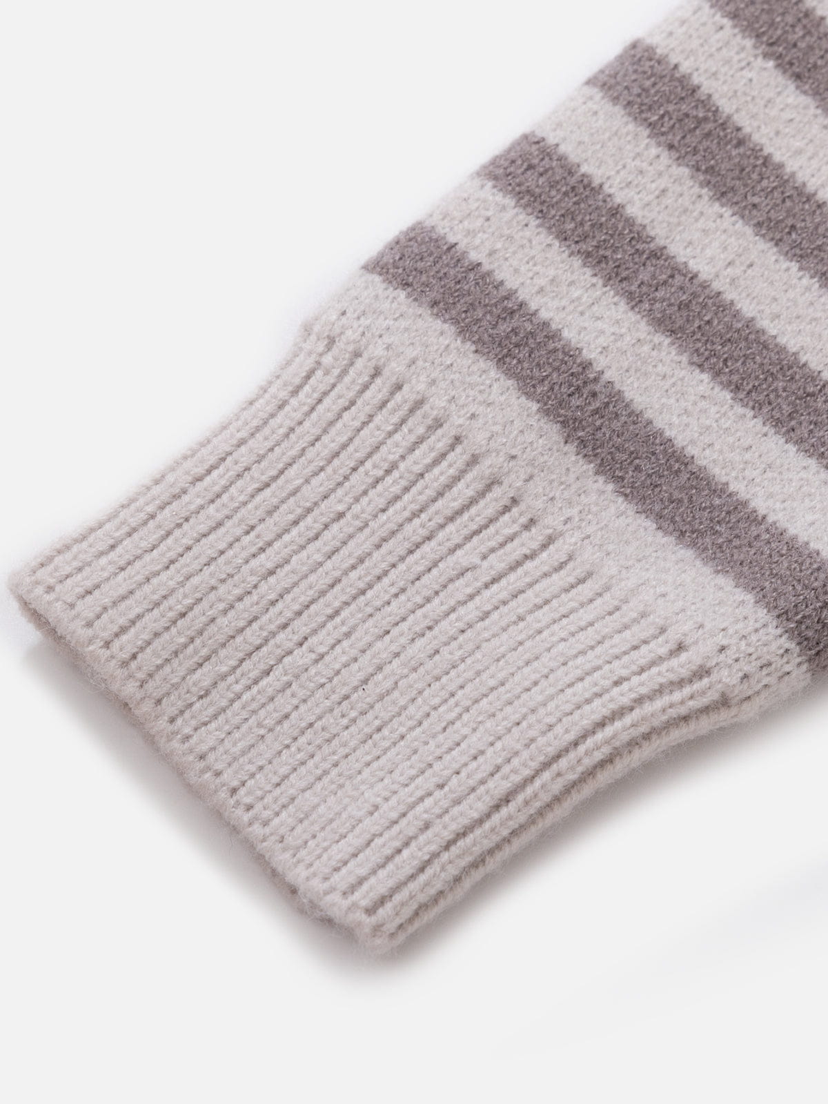 Aelfric Eden Boxy Star Pattern Knit Zip Up Hoodie