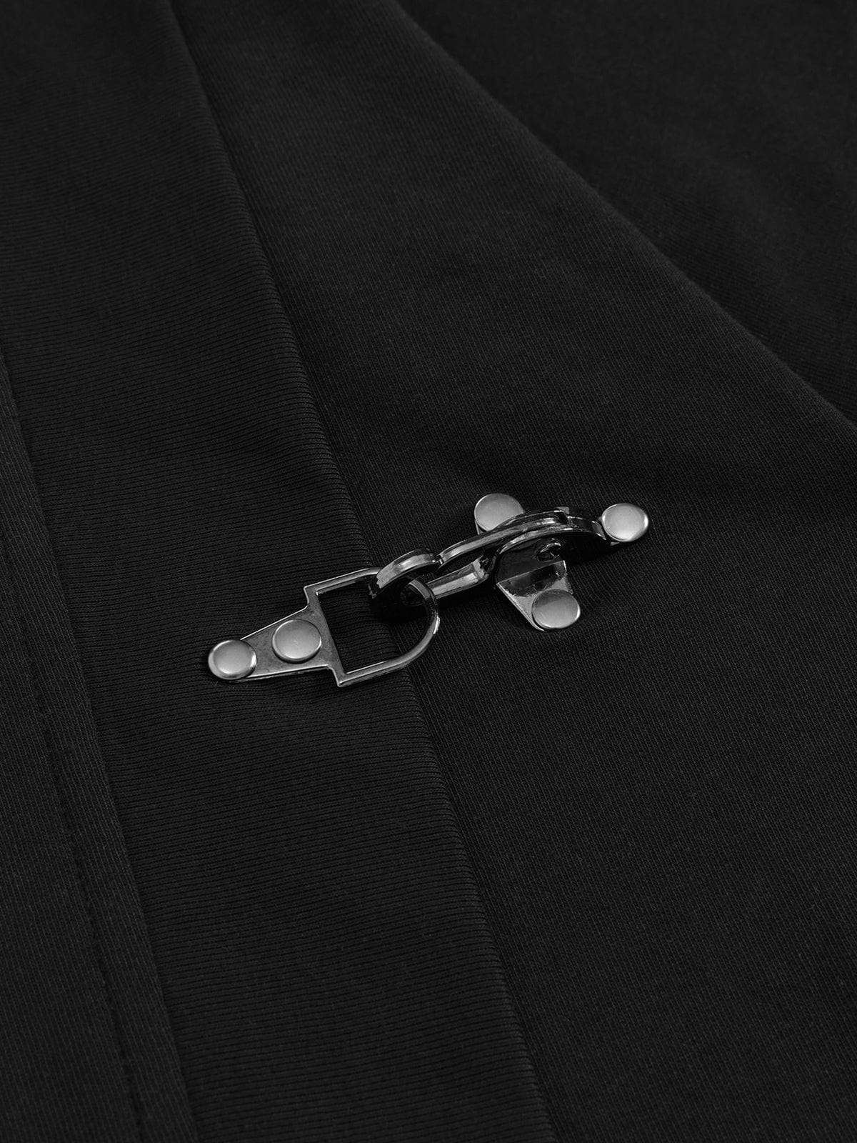 [Pre-Order] Aelfric Eden Metal Button Tee